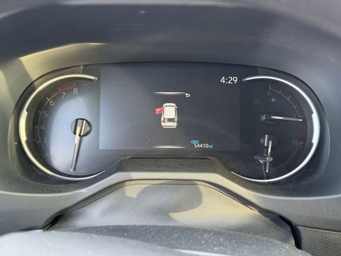 Used 2024 Toyota RAV4 LE image 8