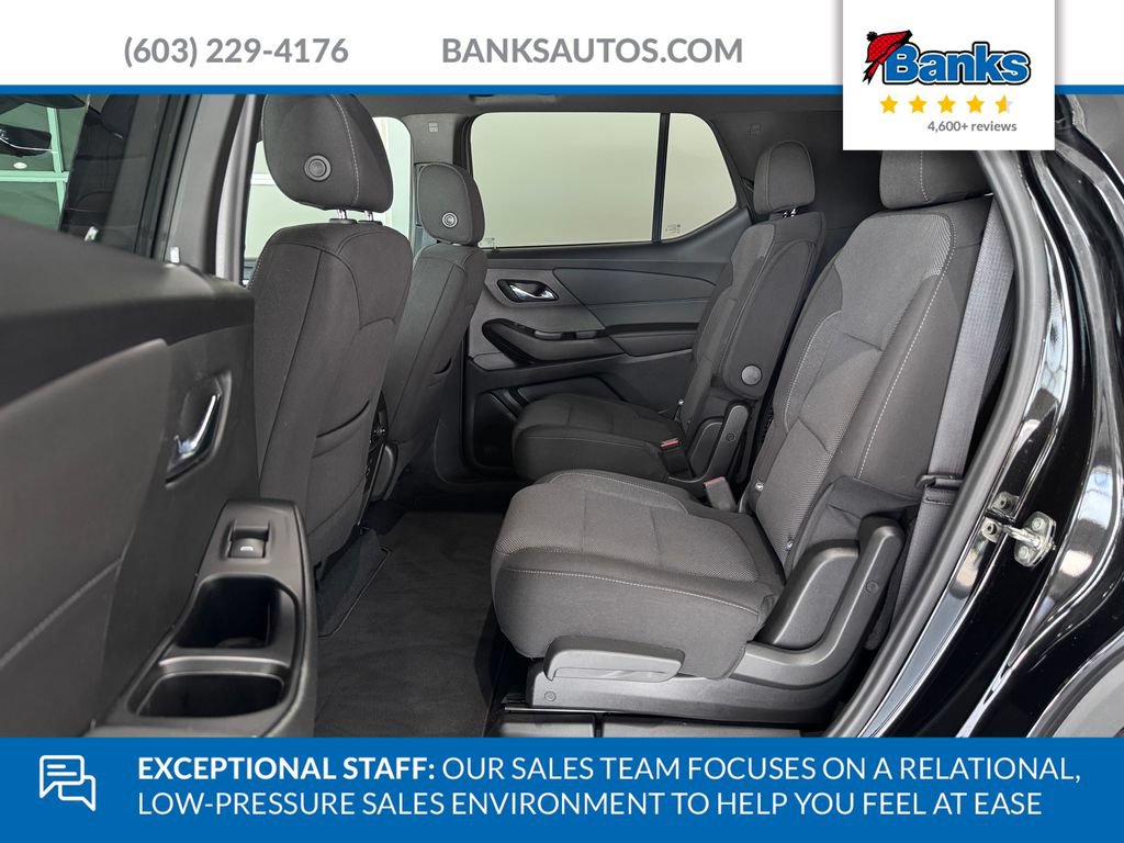 Certified 2023 Chevrolet Traverse LT w/ Rear Camera Mirror Package AWD/4WD image 10