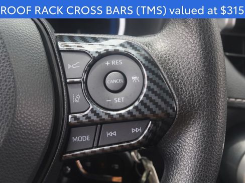 Certified 2025 Toyota RAV4 LE AWD/4WD image 6