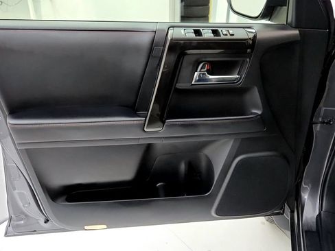 Certified 2023 Toyota 4Runner TRD Off-Road Premium w/ Moonroof Package AWD/4WD image 21