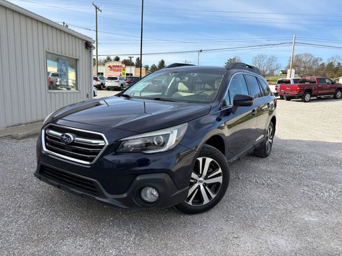 Used 2018 Subaru Outback 2.5i Limited image 1