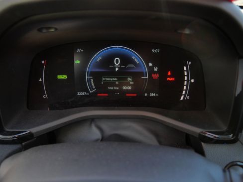 Certified 2025 Toyota Camry LE image 22