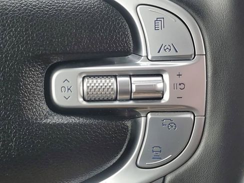 Used 2025 Genesis GV70 2.5T image 16