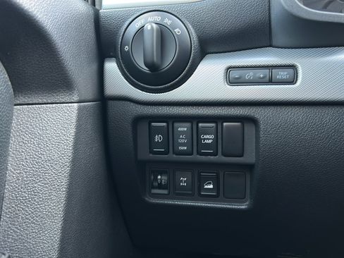Used 2018 Nissan Titan PRO-4X w/ Pro-4x Utility Package AWD/4WD image 28