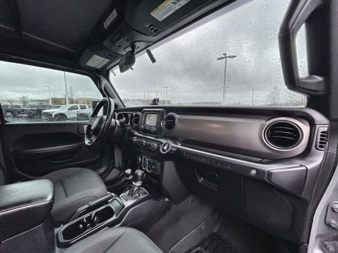 Used 2019 Jeep Wrangler Unlimited Sport S AWD/4WD image 29