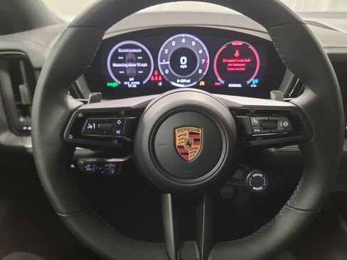 New 2026 Porsche Cayenne image 16