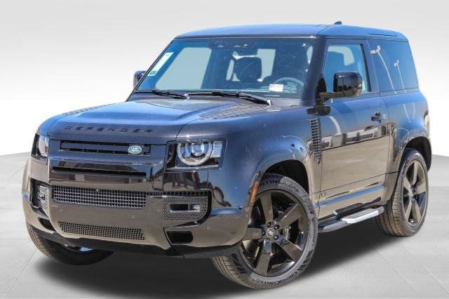 Certified 2024 Land Rover Defender 90 V8 AWD/4WD image 1