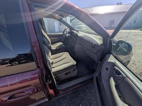 Used 2003 Dodge Grand Caravan Sport FWD image 29