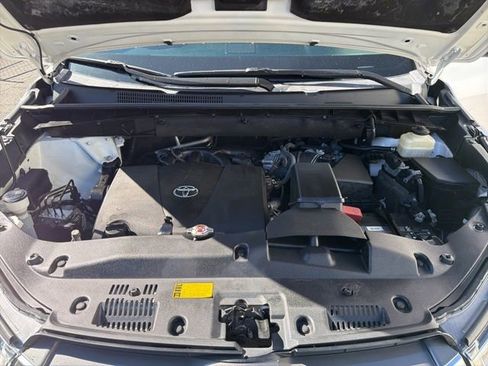 Used 2019 Toyota Highlander Limited Platinum image 44