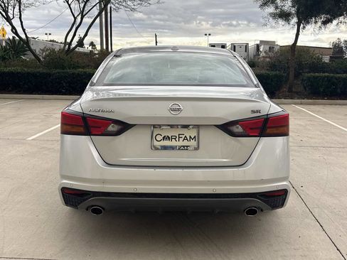 Used 2021 Nissan Altima 2.5 SR image 4