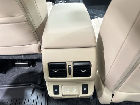 Used 2019 Subaru Outback 2.5i Limited image 21