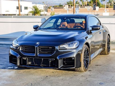 Used 2024 BMW M2 w/ Lighting Package image 4
