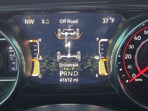 Used 2021 Jeep Wrangler Unlimited Rubicon w/ Trailer Tow Package image 28