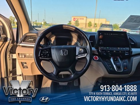 Used 2018 Honda Odyssey EX-L image 13