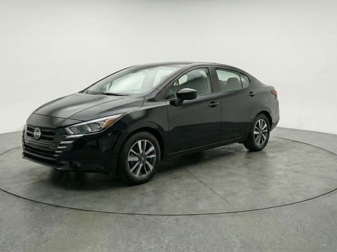 Used 2025 Nissan Versa SV FWD image 3