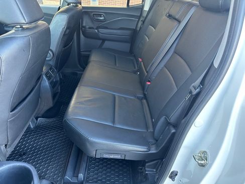Used 2017 Honda Ridgeline RTL image 5