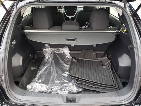 Used 2025 Subaru Impreza 2.0i Sport image 14