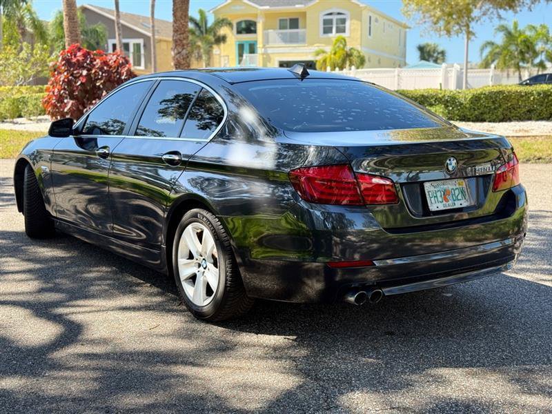 Used 2011 BMW 528i Sedan RWD image 3