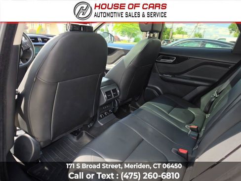 Used 2019 Jaguar F-PACE Premium AWD/4WD image 43