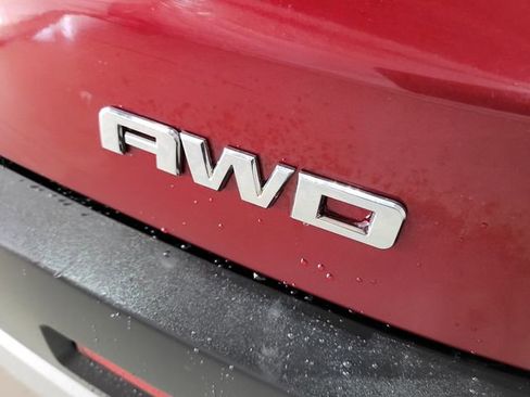 Used 2018 GMC Acadia SLE image 56