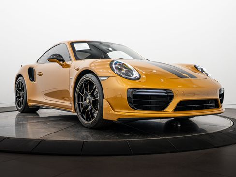 Certified 2018 Porsche 911 Turbo S AWD/4WD image 9