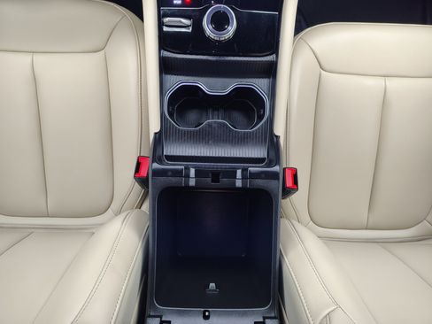 Used 2024 Jeep Grand Cherokee Limited image 34