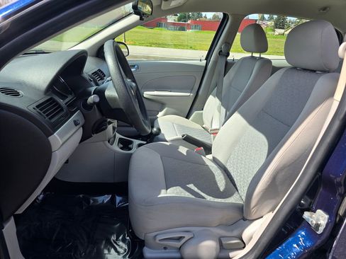 Used 2010 Chevrolet Cobalt Sedan FWD image 12