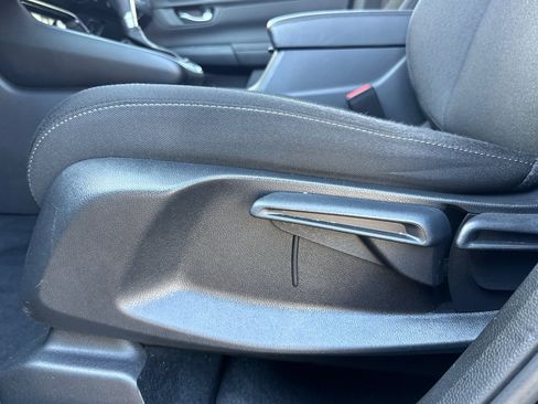 Certified 2024 Honda CR-V LX image 15