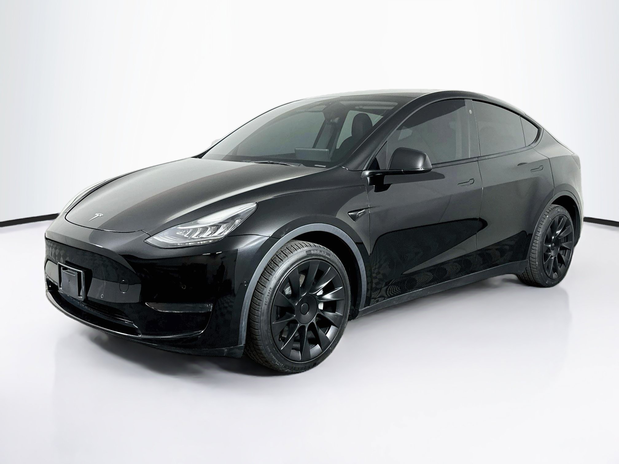 Used 2022 Tesla Model Y Long Range AWD/4WD image 3