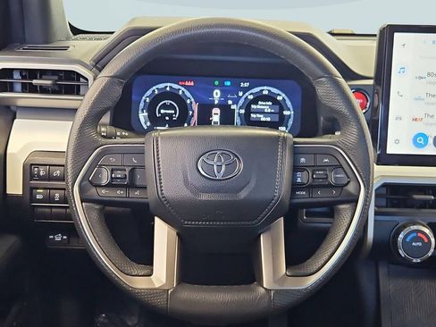 Used 2024 Toyota Tacoma TRD Off-Road AWD/4WD image 14