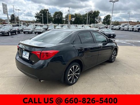 Used 2019 Toyota Corolla SE w/ Body Protection Package FWD image 4
