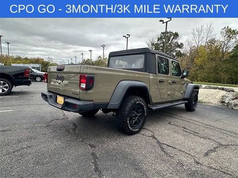 Certified 2020 Jeep Gladiator Sport image 9