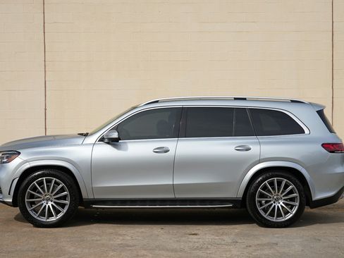 Used 2022 Mercedes-Benz GLS 450 4MATIC w/ AMG Line Exterior image 53