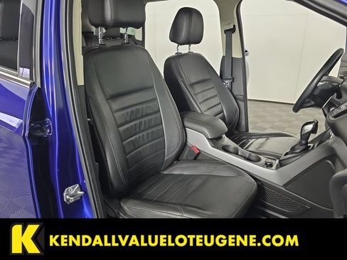 Used 2015 Ford Escape SE w/ Equipment Group 201A AWD/4WD image 29