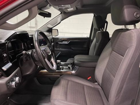 Used 2024 GMC Sierra 1500 Elevation AWD/4WD image 9