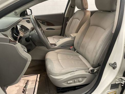 Used 2012 Buick LaCrosse Premium image 8