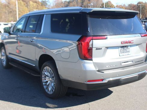 New 2026 GMC Yukon XL Elevation w/ LPO, Floor Liner Package image 5
