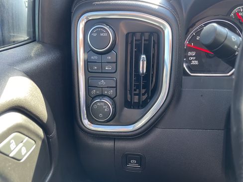 Used 2022 Chevrolet Silverado 1500 LT w/ Bed Protection Package AWD/4WD image 15