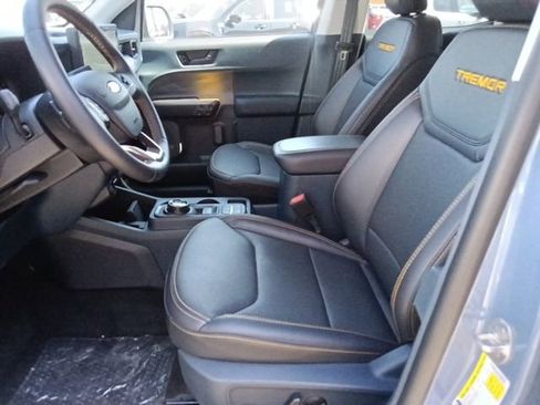 Certified 2025 Ford Maverick Tremor image 15