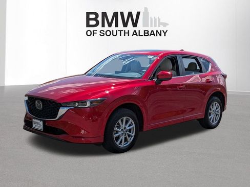 Used 2024 MAZDA CX-5 AWD 2.5 S w/ Preferred Package image 3