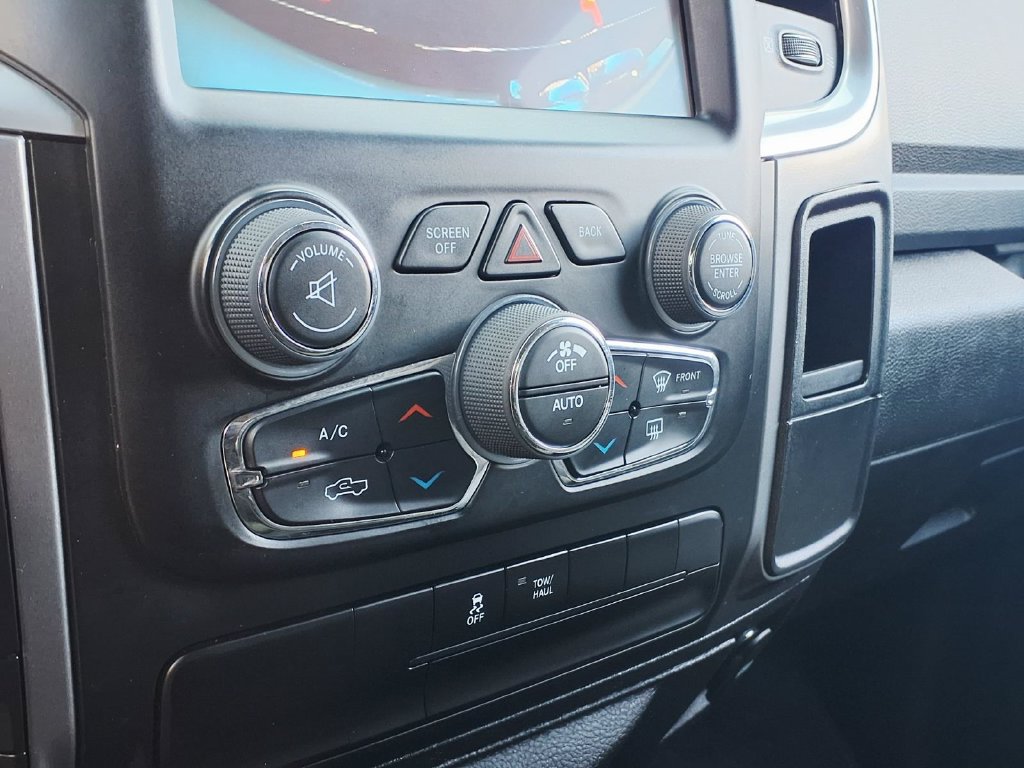 Used 2023 RAM 1500 Classic SLT w/ Electronics Group AWD/4WD image 23