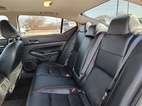 Used 2023 Nissan Altima 2.5 SL image 11