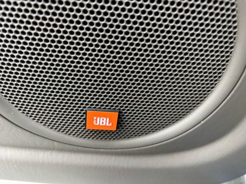 Used 2006 Toyota Highlander Limited image 35