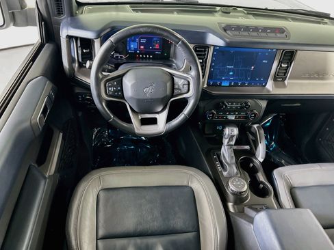 Used 2021 Ford Bronco First Edition AWD/4WD image 22