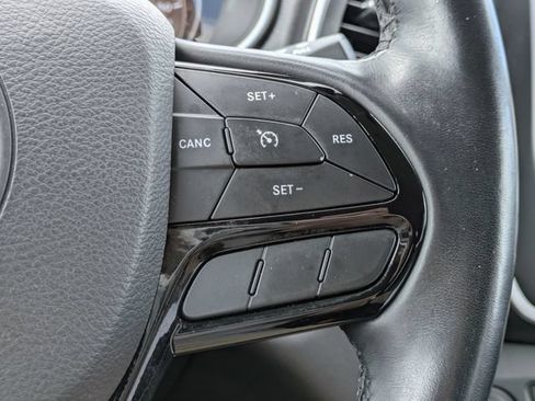 Certified 2021 Jeep Cherokee Latitude Plus FWD image 20