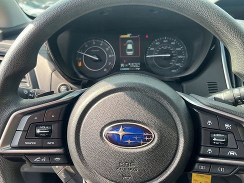Used 2023 Subaru Impreza 2.0i Premium image 22