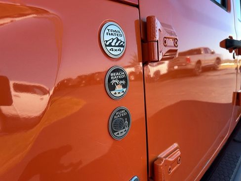 Used 2018 Jeep Wrangler Unlimited Sport image 10