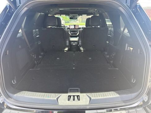 Used 2025 Ford Explorer ST AWD/4WD image 37