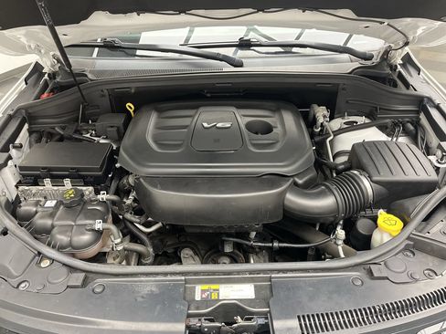 Used 2019 Jeep Grand Cherokee Altitude AWD/4WD image 28