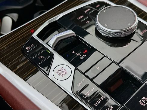 Used 2026 BMW X6 xDrive40i image 22